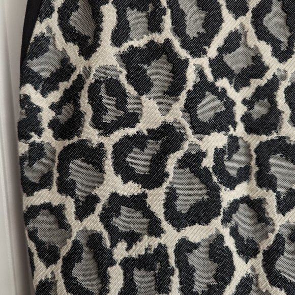 Diane Von Furstenberg Leopard Print Pencil Skirt - Picture 5 of 7